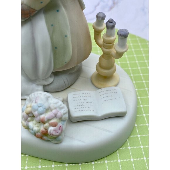 Precious Moments "Precious Memories" E-2828, Enesco, 1983, so cute. - Picture 11 of 12